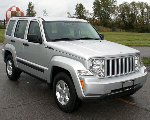 porque descontinuaron la jeep liberty